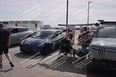 media/Oct-19-2025-Speed Ventures (Sun) [[a6e7fe67be]]/Around the Pits/